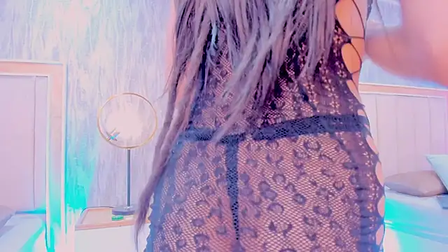 NahomyCarther online show from 02-04-26, 02:50