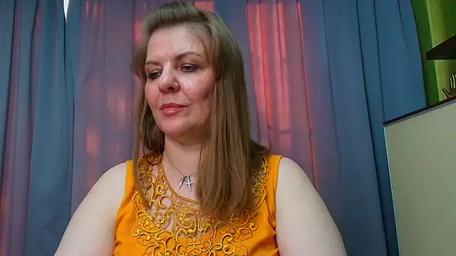 Snapshot of VeronikawGold chatting on 05-07-26, 05:13 VeronikawGold online show from 05-07-26, 05:13