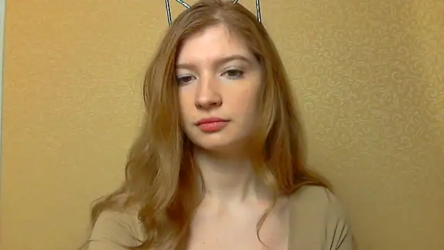 Snapshot of faiirylight chatting on 03-05-25, 08:21 faiirylight online show from 03-05-25, 08:21