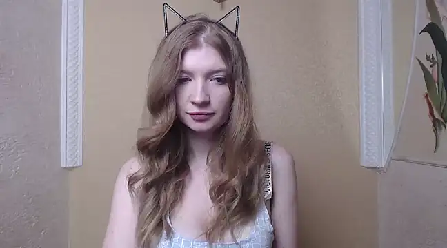 Snapshot of faiirylight chatting on 03-09-25, 08:18 faiirylight online show from 03-09-25, 08:18