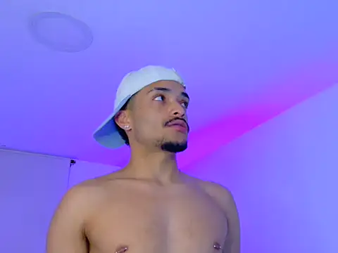 eross chipre  online show from 11-21-25, 10:41