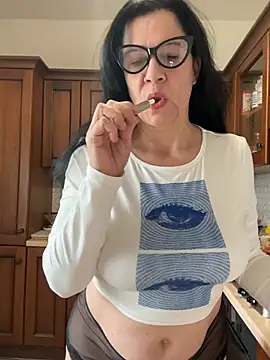 LadydeSade online show from 02-24-26, 12:36