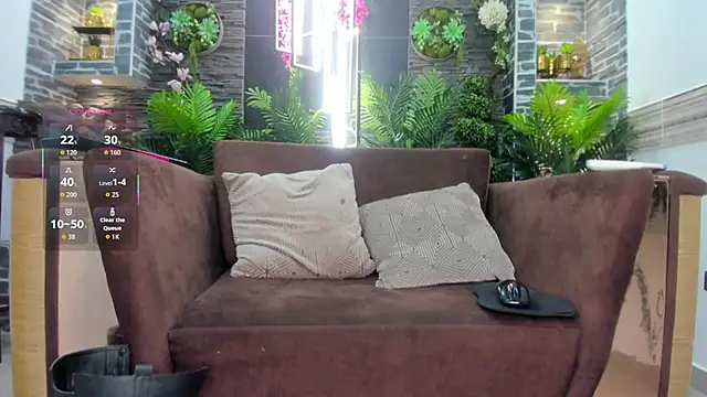 Theravenlux online show from 10-19-25, 08:20