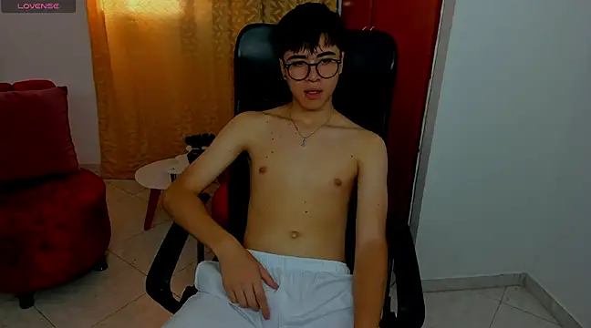 Snapshot of liam_orion chatting on 02-20-25, 06:57 liam orion online show from 02-20-25, 06:57