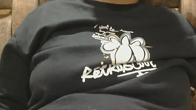 MilkyQueen69 online show from 02-13-26, 05:42