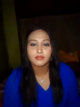 Snapshot of hotlovr chatting on 02-19-25, 08:31 hotlovr online show from 02-19-25, 08:31