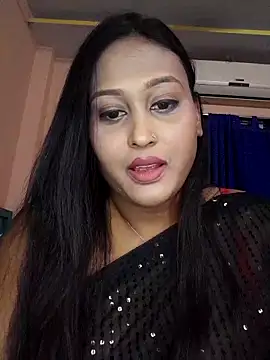 Snapshot of hotlovr chatting on 03-11-25, 04:51 hotlovr online show from 03-11-25, 04:51