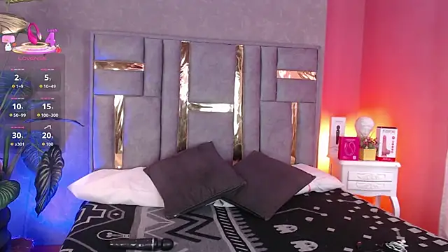 Tyla Ks online show from 02-11-26, 07:41