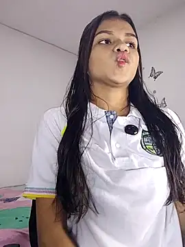 sophia ramirez12 online show from 12-04-25, 09:12