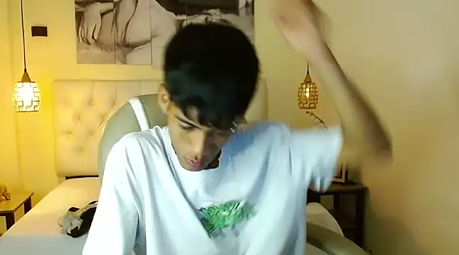 Snapshot of RyanKing19 chatting on 03-03-25, 02:26 RyanKing19 online show from 03-03-25, 02:26