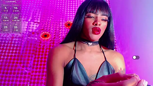 Snapshot of jymena_xxx chatting on 03-21-25, 11:12 jymena xxx online show from 03-21-25, 11:12