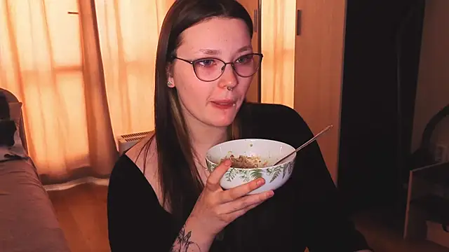 milliedoll online show from 04-03-26, 07:39