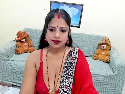 leahgotiii online show from 12-19-25, 03:35