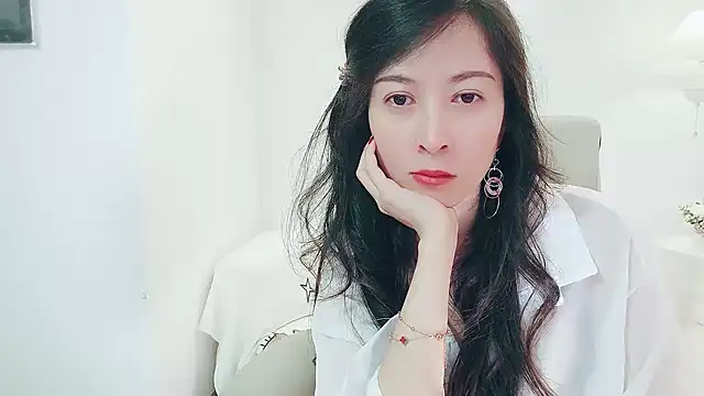 Dazzlebean online show from 04-30-26, 02:56