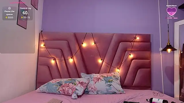 innocenthazel online show from 02-10-26, 02:48