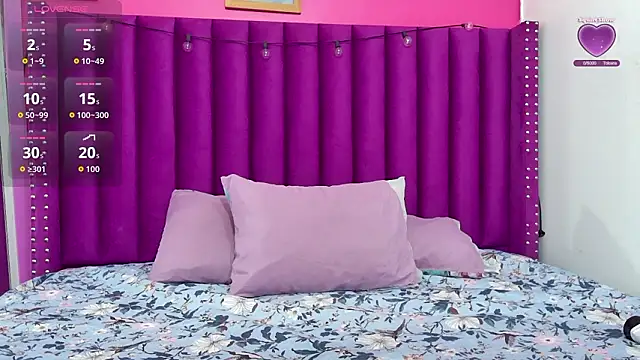 innocenthazel online show from 03-17-26, 02:49