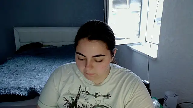 Snapshot of kitsune_8 chatting on 07-09-26, 08:51 kitsune 8 online show from 07-09-26, 08:51