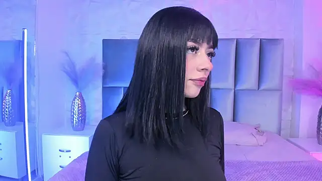 Snapshot of Selene_bennet chatting on 05-02-26, 03:44 Selene bennet online show from 05-02-26, 03:44