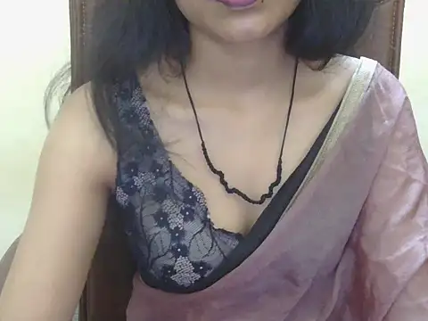 Snapshot of Cute_Pihu01 chatting on 10-01-25, 06:14 Cute Pihu01 online show from 10-01-25, 06:14