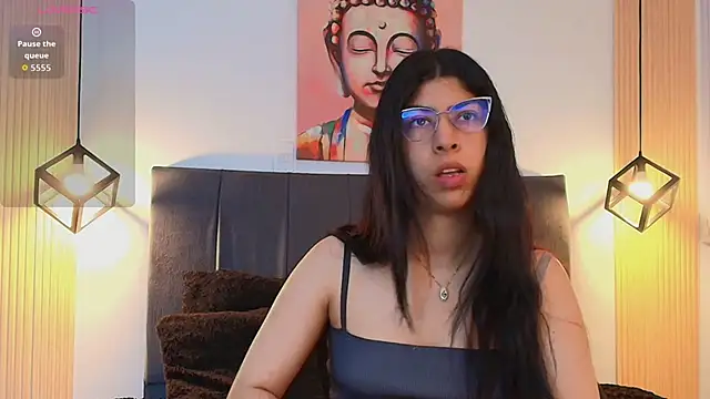 Cassie bloom online show from 11-27-25, 08:11