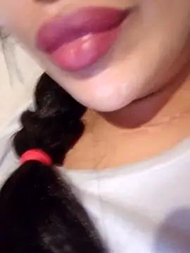 Sexlove1xo online show from 11-13-25, 03:33