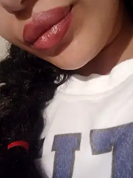 Sexlove1xo online show from 04-25-26, 05:43