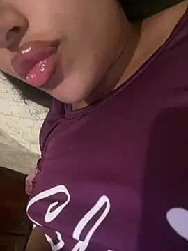 Sexlove1xo online show from 07-19-26, 02:21