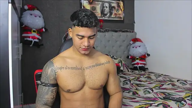 luigi hot  online show from 12-19-25, 05:09