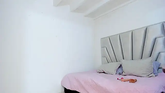 Couple fantasies69 online show from 12-18-25, 07:25