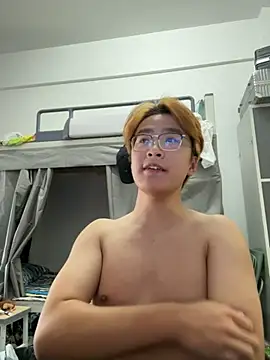 Snapshot of Anson0722 chatting on 09-19-25, 09:54 Anson0722 online show from 09-19-25, 09:54