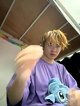 Snapshot of Anson0722 chatting on 10-29-25, 03:14 Anson0722 online show from 10-29-25, 03:14