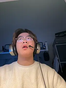 Snapshot of Anson0722 chatting on 12-03-25, 06:54 Anson0722 online show from 12-03-25, 06:54