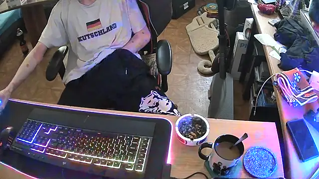 DerGeileLoveboy online show from 03-12-26, 01:17