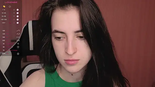 Snapshot of reaiss chatting on 09-24-25, 02:37 reaiss online show from 09-24-25, 02:37