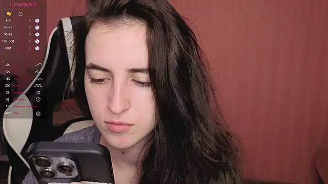 Snapshot of reaiss chatting on 09-26-25, 03:10 reaiss online show from 09-26-25, 03:10