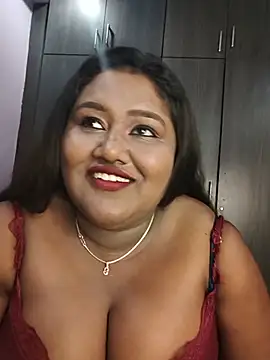 Snapshot of horny_diana chatting on 07-27-26, 06:26 horny diana online show from 07-27-26, 06:26