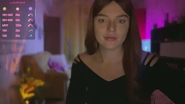 Snapshot of CherryRed_Girl chatting on 11-03-25, 11:04 CherryRed Girl online show from 11-03-25, 11:04