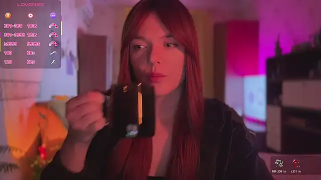 CherryRed Girl online show from 04-17-26, 10:24