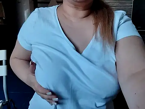 Snapshot of wife45bbw chatting on 03-22-25, 12:57 wife45bbw online show from 03-22-25, 12:57