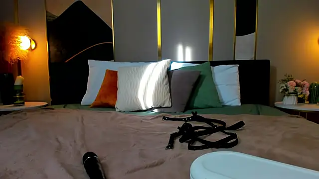  BunnyDollStella  online show from 02-24-25, 04:38