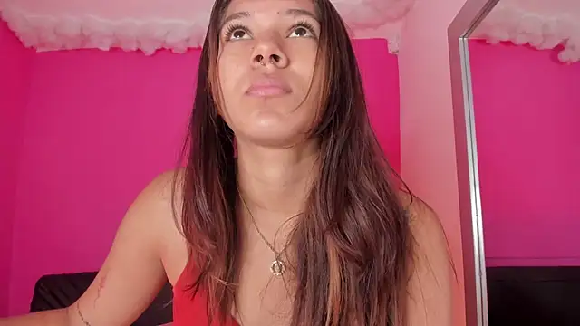 Snapshot of violett_24_ chatting on 03-10-25, 12:59 violett 24 online show from 03-10-25, 12:59