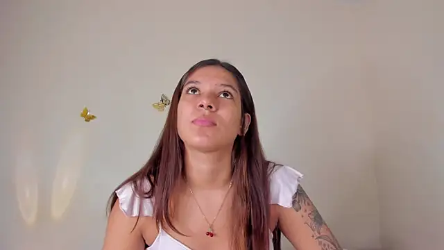 Snapshot of violett_24_ chatting on 10-06-25, 11:46 violett 24 online show from 10-06-25, 11:46