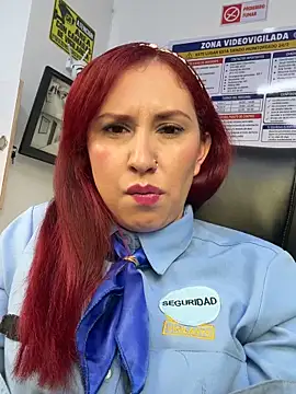 Snapshot of Megan-01- chatting on 06-08-26, 01:22 Megan-01- online show from 06-08-26, 01:22