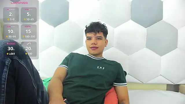 Axel Forte online show from 11-15-25, 01:40