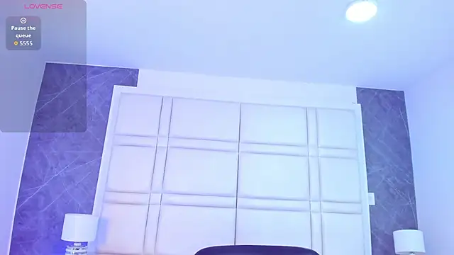 Ivaannaa  online show from 04-24-26, 11:01