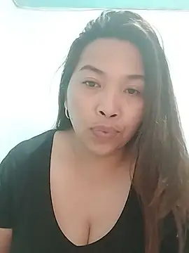 Snapshot of Sweet_fatty18 chatting on 06-26-26, 02:16 Sweet fatty18 online show from 06-26-26, 02:16