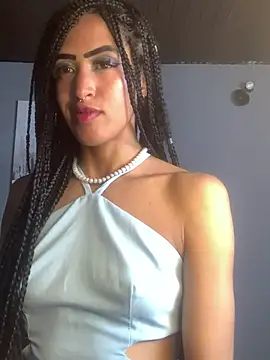 Snapshot of MichelleDiaz_Pink chatting on 03-04-25, 11:11 MichelleDiaz Pink online show from 03-04-25, 11:11