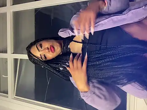 Snapshot of MichelleDiaz_Pink chatting on 03-11-25, 07:48 MichelleDiaz Pink online show from 03-11-25, 07:48