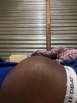 Snapshot of BttmGuy01 chatting on 09-20-25, 04:41 BttmGuy01 online show from 09-20-25, 04:41