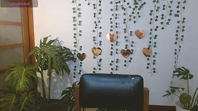 hellokitty  valery online show from 04-26-26, 02:09